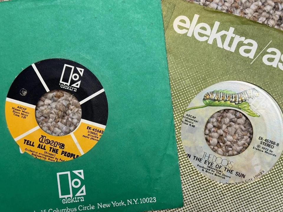 ONE OF A KIND LOT 60's 70's vinyl rock garage psych 45's THE ZOMBIES THE DOORS - Image 2 of 4