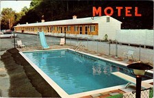 Postcard SWIMMING POOL SCENE Canaan New York NY f/01 AN1219