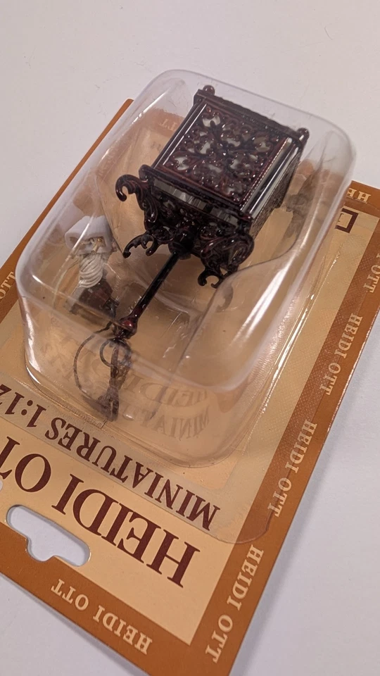 Heidi Ott #YL5050 Dollhouse Miniature Light 1:12 Scale Oriental Ceiling Lamp - Image 3 of 4