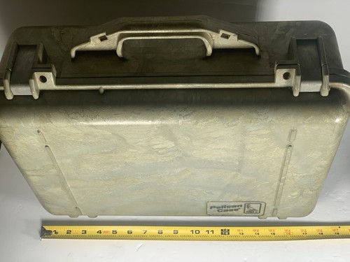 Pelican 1500 Hard Protector Case - Picture 2 of 9
