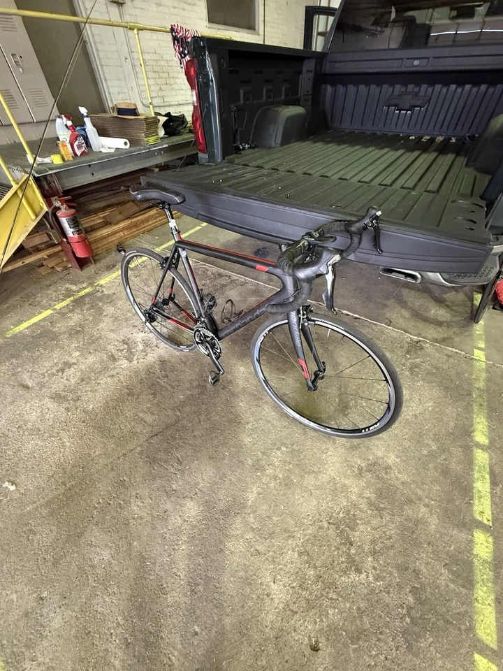 Bicicleta de carretera Cannondale SuperSix EVO 56 cm fibra de carbono freno de llanta Shimano 105 Foto 3 de 4