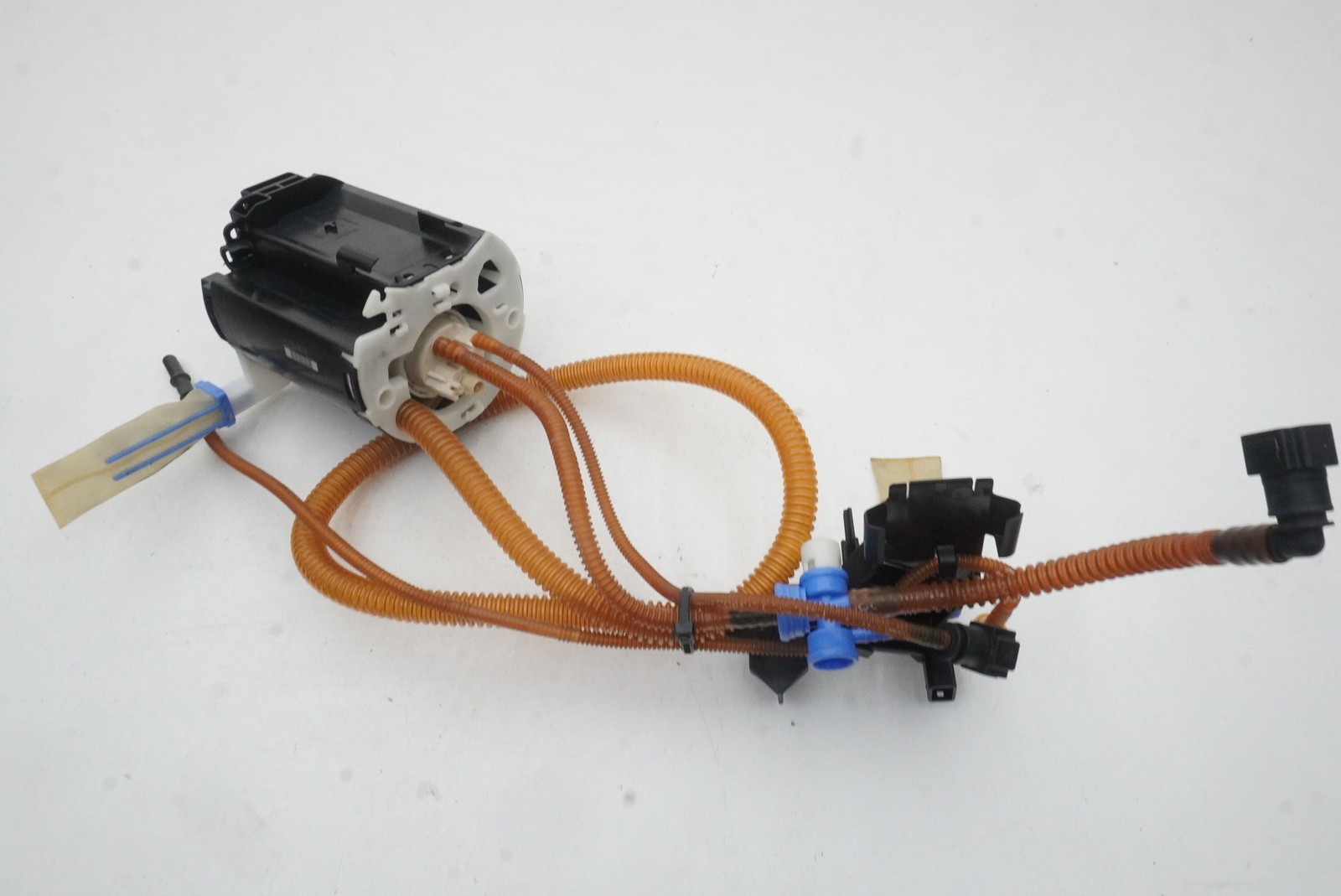 Gasoline Fuel Tank Pump Sender CD33-9H307-AB Aston Martin DB9 2013-17 Vanquish
