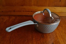 Nutrichef 2 Quart Cooking Pot with Tempered Glass Lid