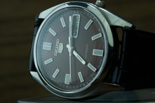 Seiko 5 Automatic Men's Watch Brown Dial Day Date Silver Tone Case Brown Strap