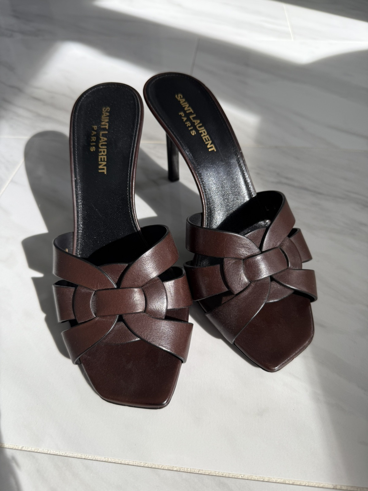 Sandali tribua Saint Laurent 38