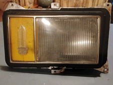 1977-1979 Cadillac Fleetwood Deville Left Side Turn Signal Side Marker Light 1977-1979 Cadillac Fleetwood Deville Left Side Turn Signal Side Marker Light