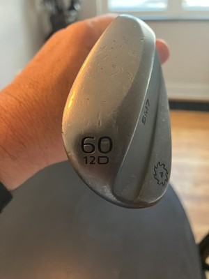 SM7 Vokey Wedge Black (60 deg bounce&grind 12D)