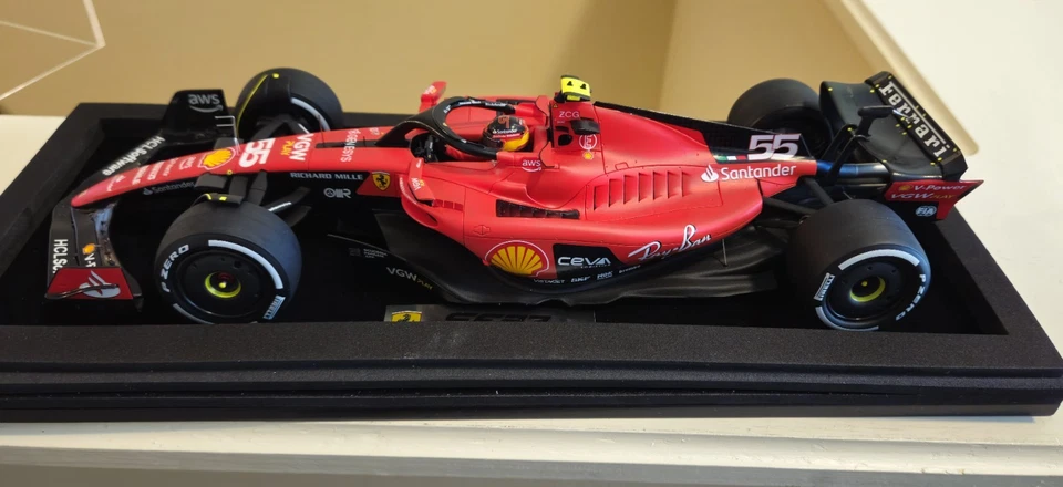 Looksmart 1/18 Carlos Sainz Jr #55 Ferrari SF-23 2023 4th Bahrain GP (LS18F1052) - Image 2 of 4