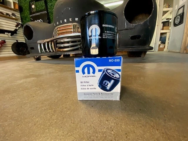 1 filtro de óleo de motor OEM 08-23 DODGE RAM CHRYSLER JEEP 5.7 6.1 6.2L 6.4 4884899AC - Imagem 2 de 2
