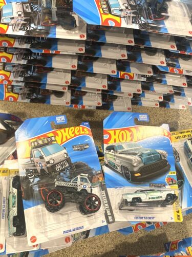 2025 Hot Wheels Zamac~Mazda Autozam ‘53 Chevy Lot Or 2