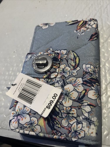 Vera Bradley Ultralight RFID Turnlock Wallet NWT Cherry blossoms