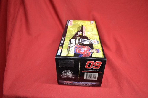 MARK MARTIN 2009 ACTION #5 Carquest CHICAGO WIN * CON PERNO 7/11/09 * NRFB SOLO 566 - Foto 4 di 11