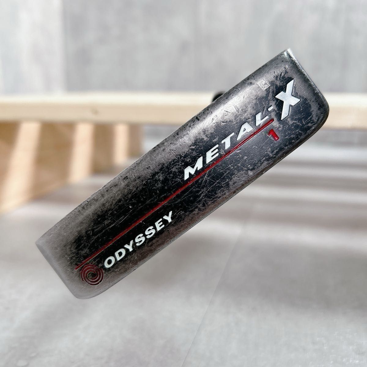 Odyssey W714 METAL X 34-Inch Premium Golf Putter for Enhanced Performance