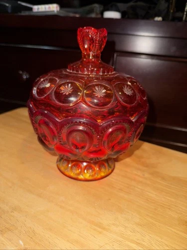 L. E. SMITH Amberina Moon & Stars 7½" Inch Compote with Lid