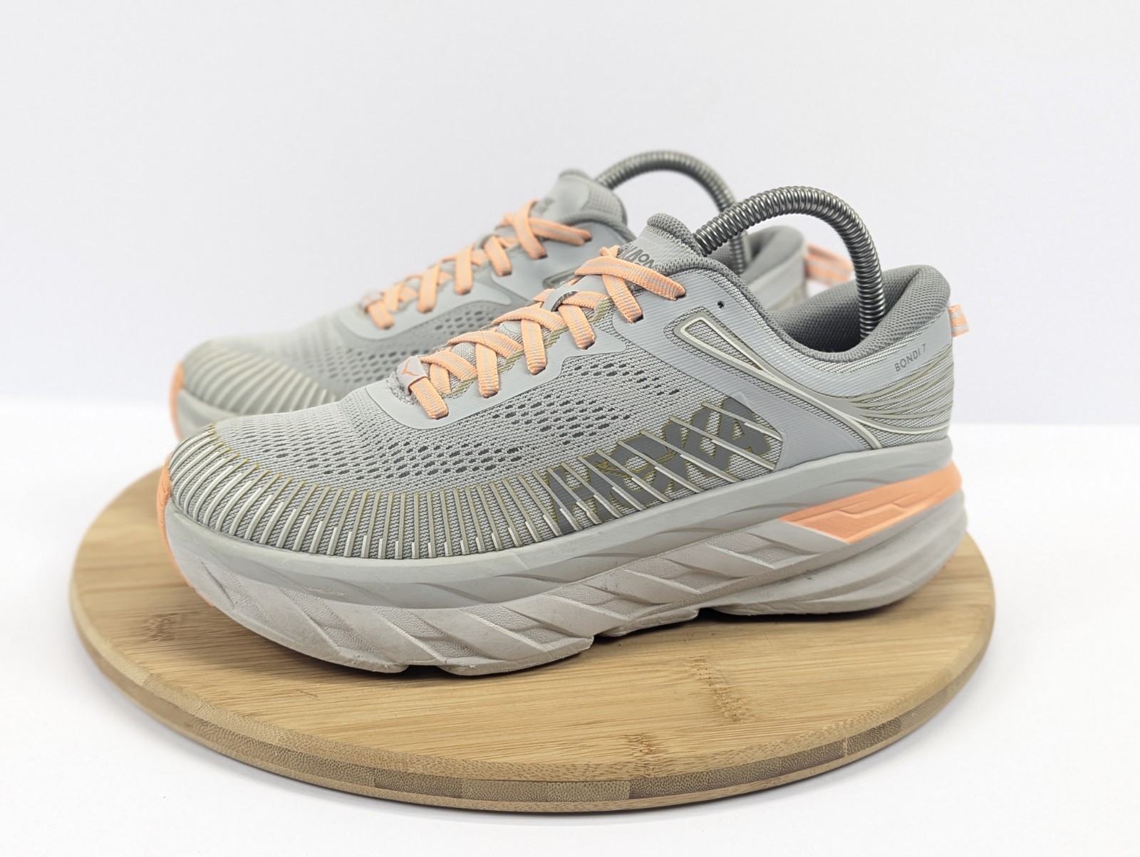 Hoka Bondi 7 Womens Sneakers Size 8 Gray Peach Shoes Running Athletic Trainer  thumbnail 7