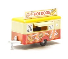 Oxford Diecast Bob's Hot Dogs N scale