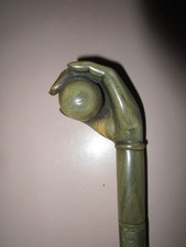 Canne ancienne avec poignée en bakélite