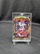 2017 Select Tyreek Hill Gold Die-cut /10 Chiefs 🔥