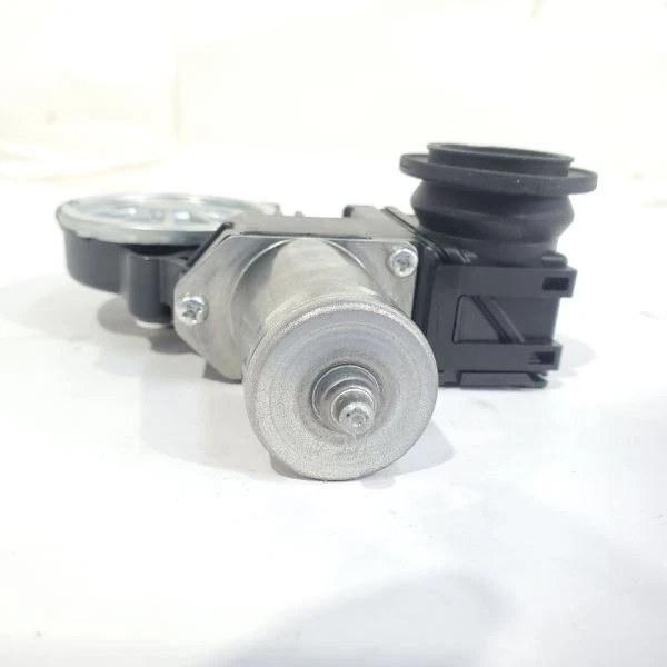 2018 19 20 21 22 23 2024 Toyota Camry New OEM Power Window Motor 85710-06330  - Image 3 of 4