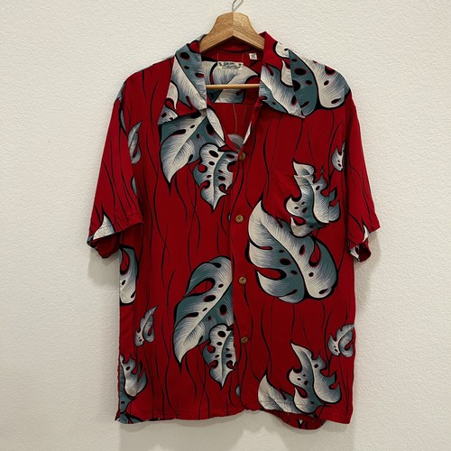 Sun Surf 100% Rayon Red Floral Lei Aloha Hawaiian Shirt Japan Made Large