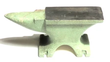 Blacksmith/Gunsmith/Tinsmith/Jeweler 7 1/4 Lb. Small Anvil with Horn
