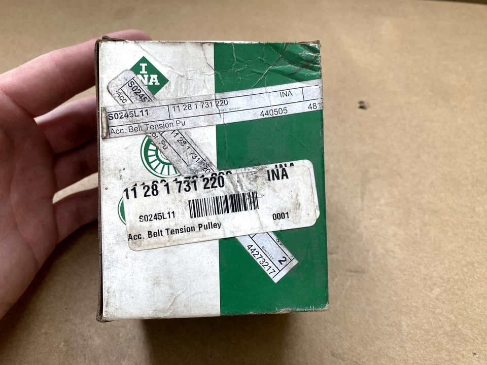 1993 - 1998 宝马 540i 740i 840Ci 下驱动皮带张紧器滑轮 INA 11281731220 — 第 2/4 张图片