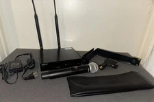 Shure QLXD2 J50a/Sm58 Wireless Microphone & QLXD4 G50 Transmitter Receiver Lot
