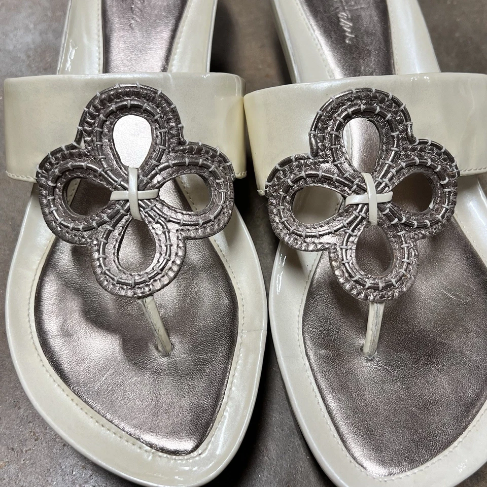 COLE HAAN MUJER D21791 FLORAL TANGA SANDALIA CUERO CREMA TALLA EE. UU. 7,5B Foto 4 de 4