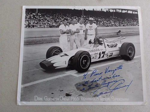 DAN GURNEY 1965 INDIANAPOLIS 500 MILES YAMAHA -FORD ORIGINAL AUTOGRAPH