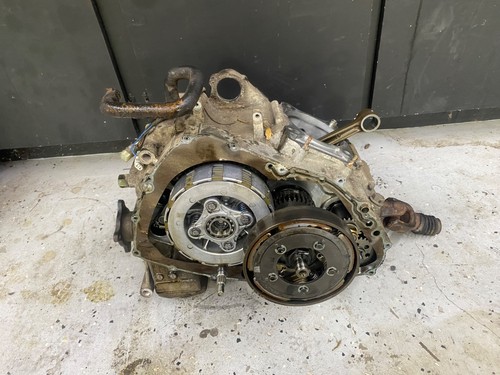 05 Arctic Cat 500 4X4 FOOT SHIFT Engine Motor bottom end crankcase