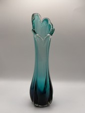 Vaso vintage in vetro artistico Murano 11” Sommerso, bordo arruffato color verde acqua metà secolo moderno