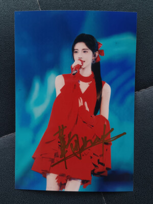 Ju Jingyi 鞠婧祎亲笔签名照片 Hand Signed Autographed Photo