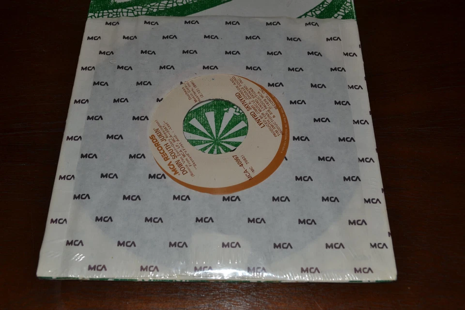 Lynyrd Skynyrd MEGA-RARE 45 SEALED Long Sleeve 1978 WINO / DOWN SOUTH JUNKIN' SS - Image 3 of 4