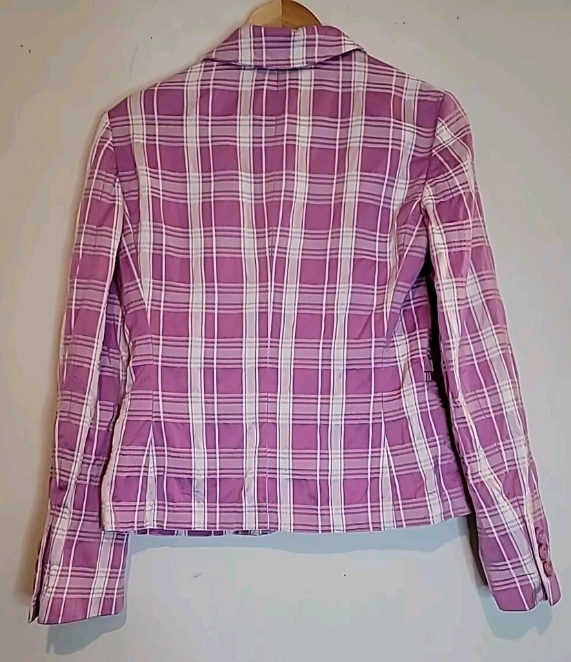 Blazer italiano Moschino barato y elegante para mujer talla 8 a cuadros blanco lavanda carrera Foto 3 de 4