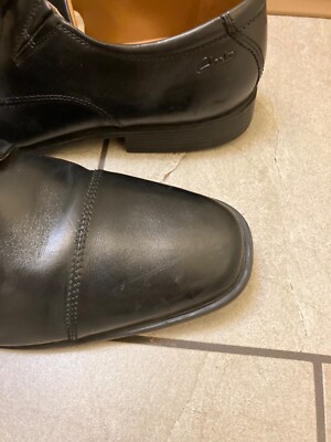 Clarks Collection Tilden 15770 Mens Black Leather Cap Toe  display picture 2