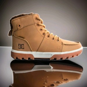 DC Woodland Boots | eBay display picture 1
