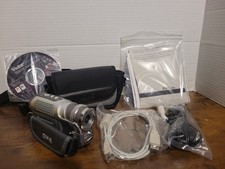 New DXG - 572V digital Camcorder/5.0 Megapixel 4x Digital Zoom