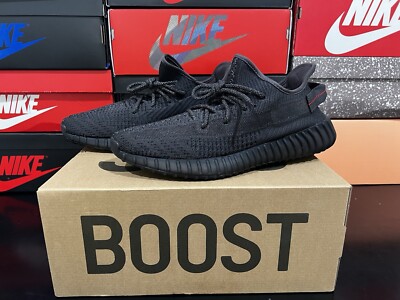 Size 11 - adidas Yeezy Boost 350 V2 Low Black Non-Reflective