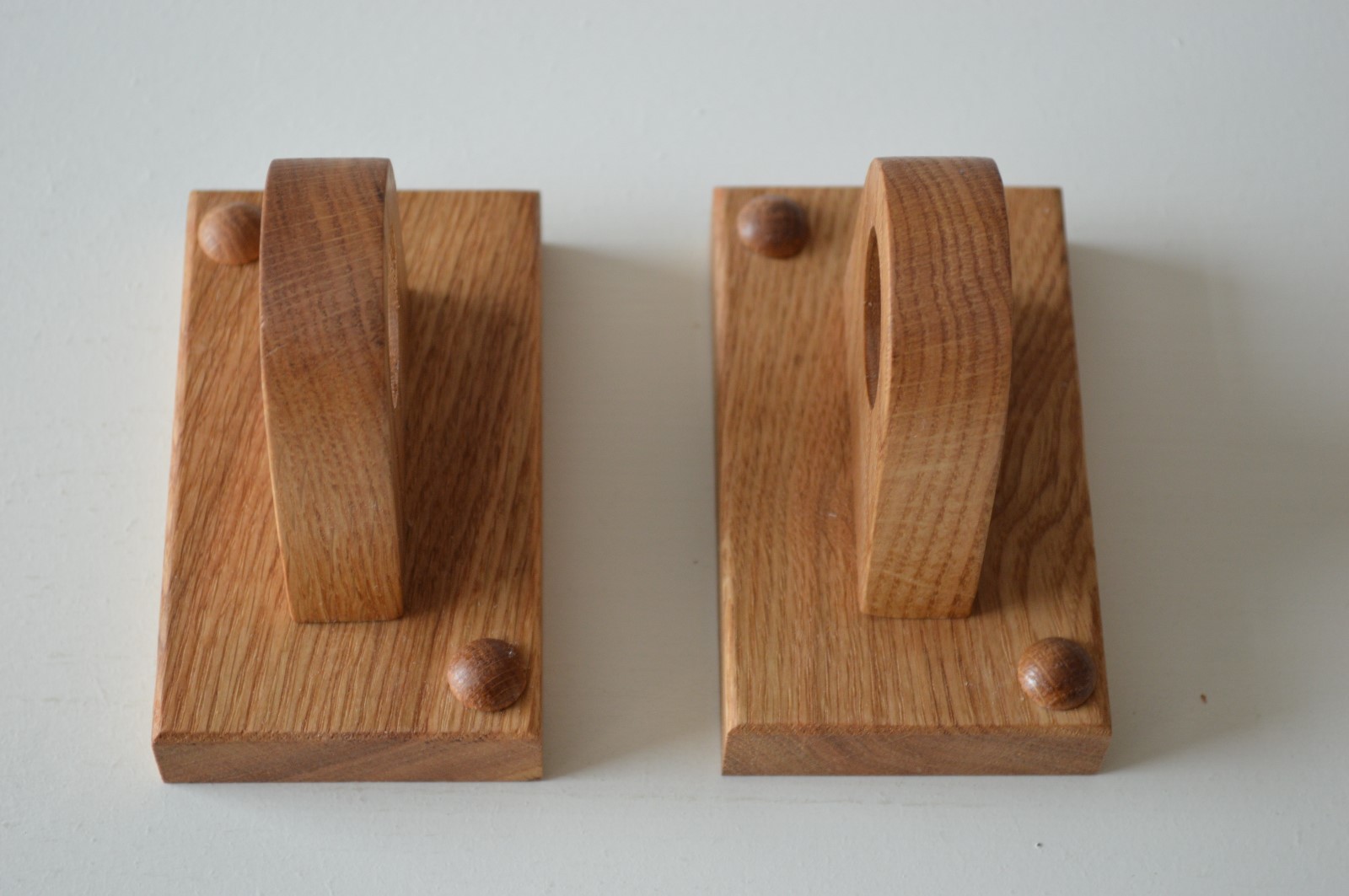 WOODEN CURTAIN POLE BRACKETS HOLDERS CURTAIN ROD SOLID OAK SOLD IN 2s