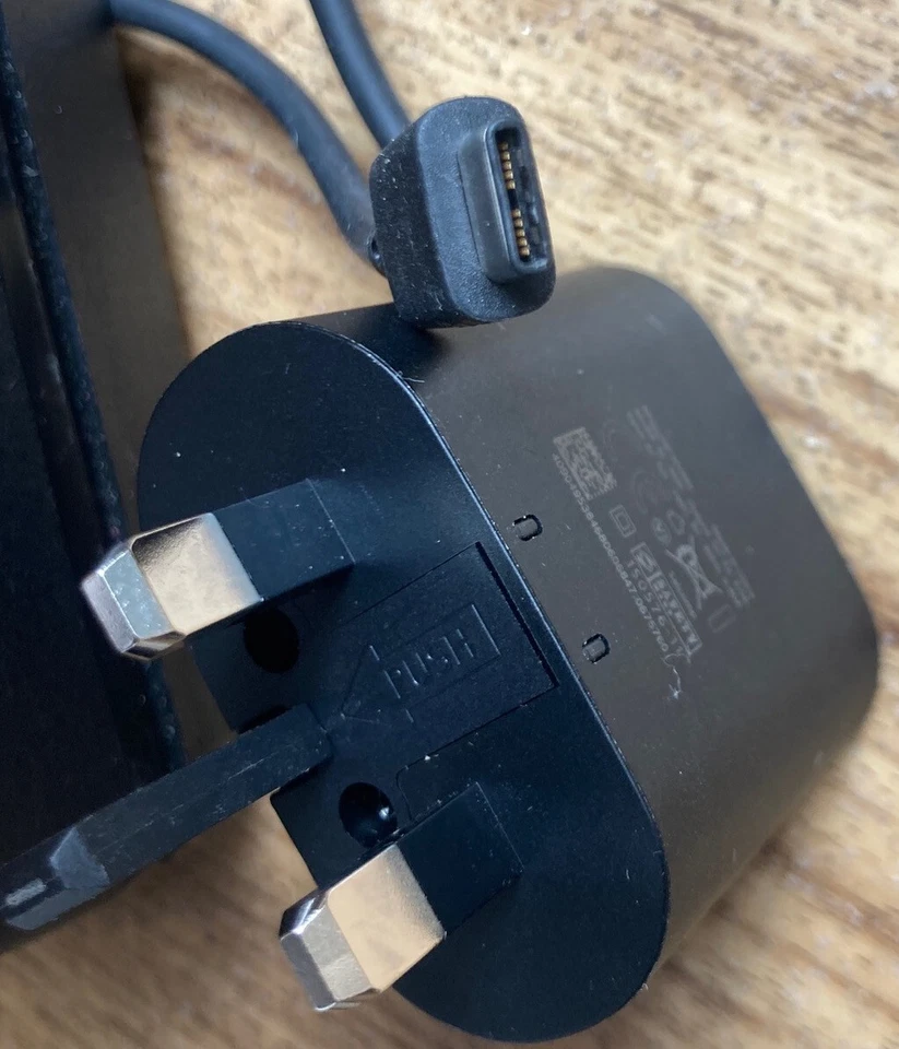 Cargador de Pared Original Microsoft AC-100X USB-C Nokia G21 G22 G42 G50 G60 T20 T21 Foto 2 de 4