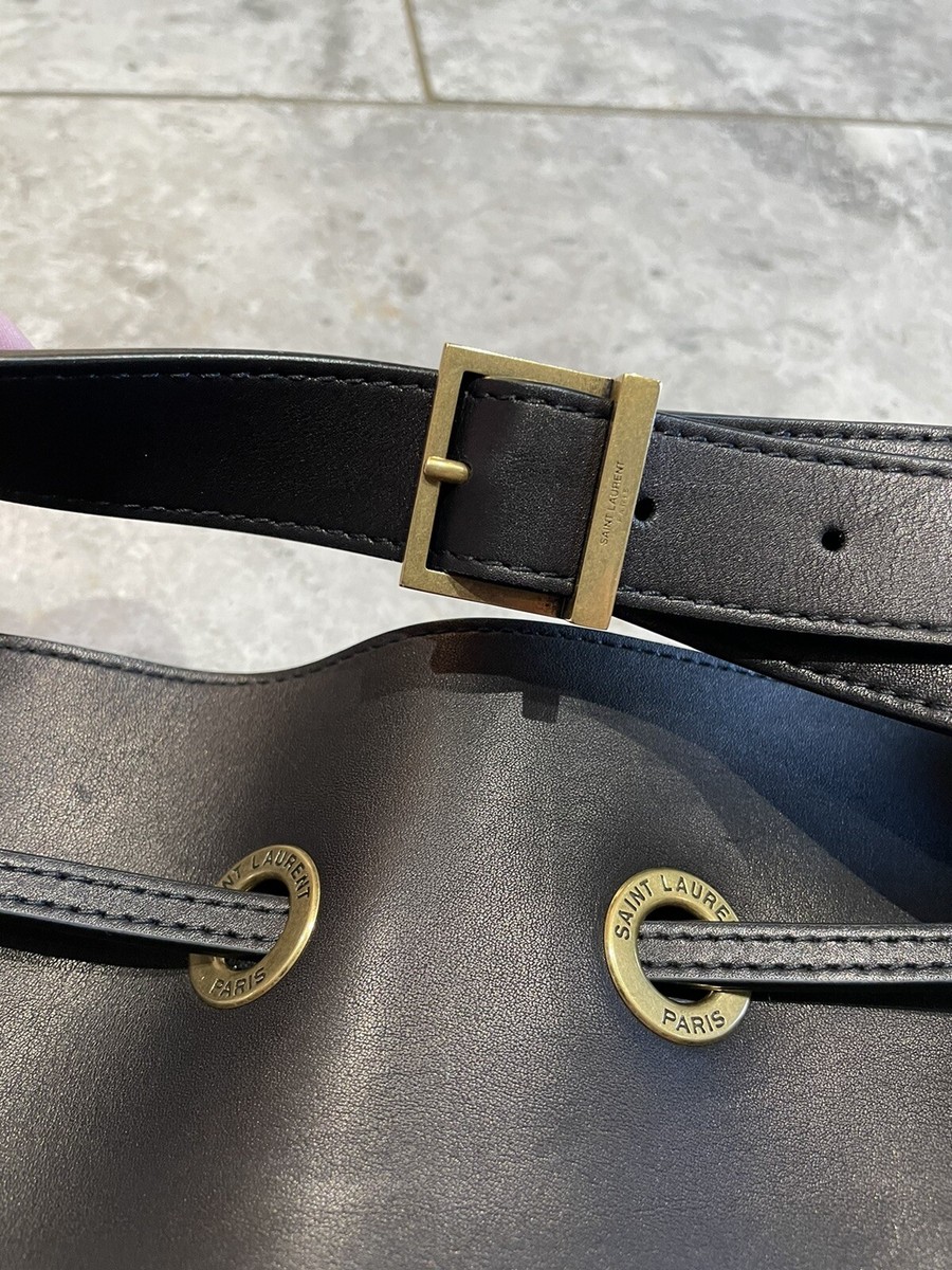 SAINT LAURENT 'Paris VII' Medium Leather Hobo Shoulder Bag