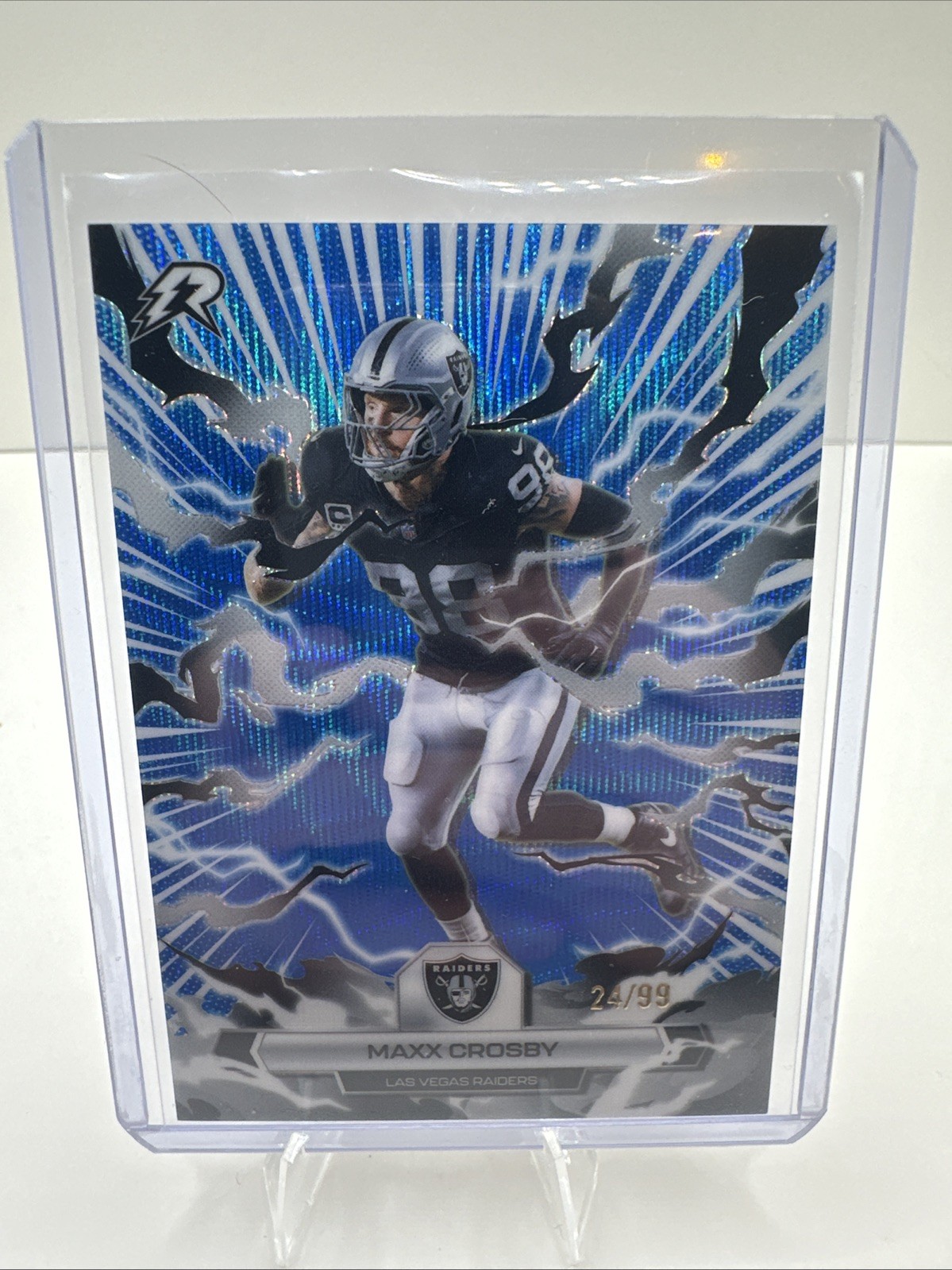 2026 Topps Resurgence Maxx Crosby Blue Refractor 24/99 #53 Raiders NFL