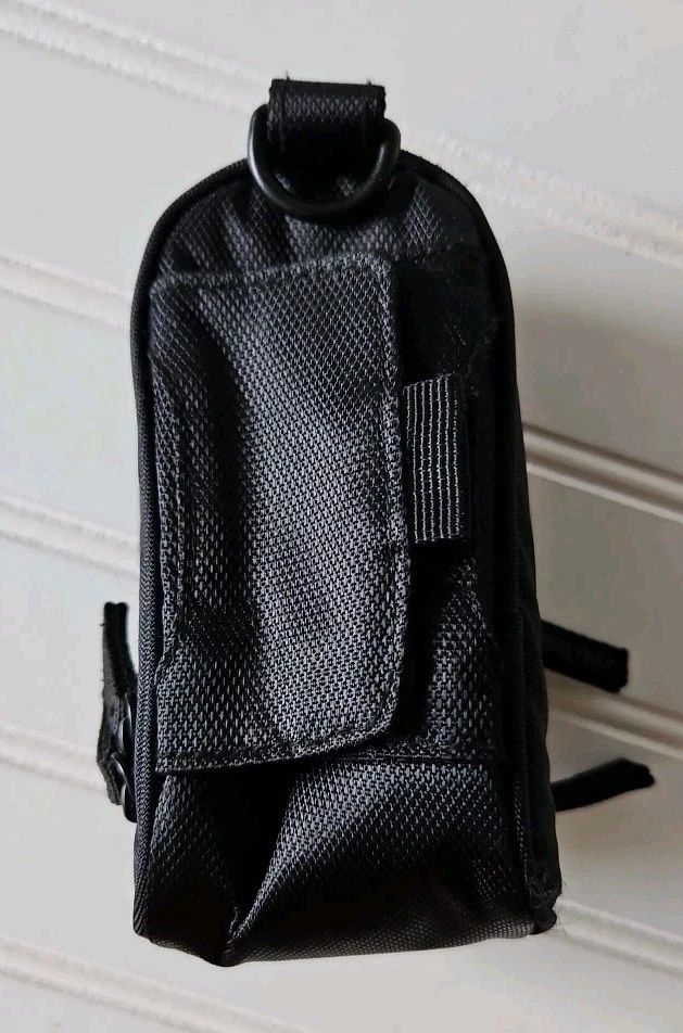 Estuche blando negro para cámara Sony de lona compartimentos con múltiples cremallera  Foto 2 de 4