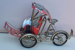 Lastenrad aus Coca Cola Dosen und Draht ca 16x9x5cm