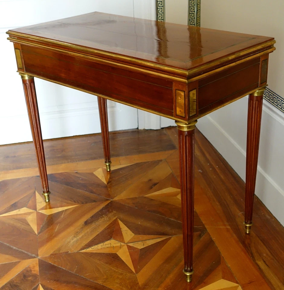 Table à jeux Louis XVI - acajou - fin XVIIIe siècle - Photo 2/4