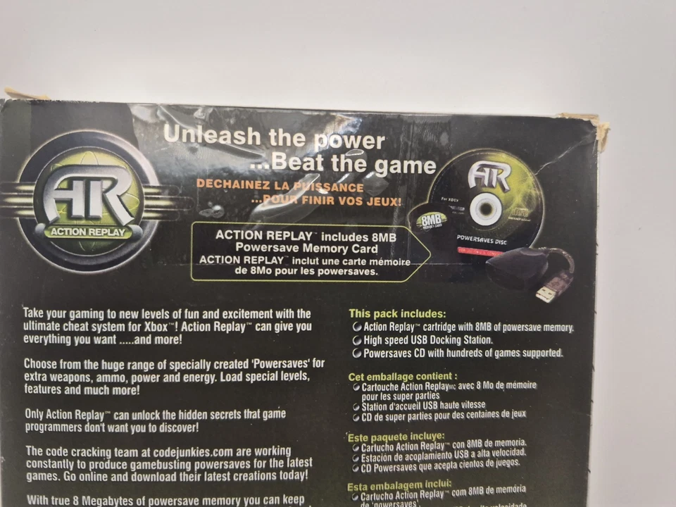 XBox Action Replay 8MB Memory Card with Exclusive HALO 2 Powersaves NEW - Image 4 of 4