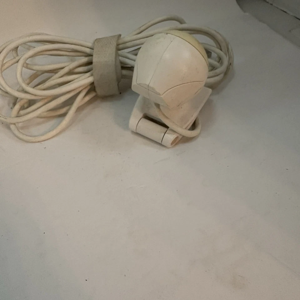 Ubisoft USB Camera For Nintendo Wii (WC04) With Your Shape Game Jenny McCarthy - Image 3 of 4