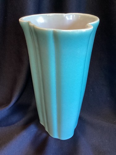Vintage Bauer Pottery #324 Atlanta 10” Tall Art Deco MCM Vase - Picture 2 of 8