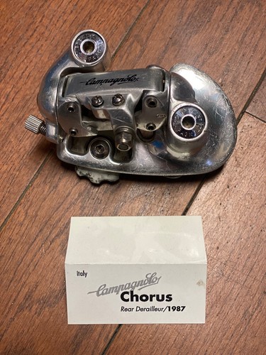 Groupe Campagnolo Chorus 8 Vitesses D'occasion – Manivelle, Dérailleurs, Freins, Très Bon état
