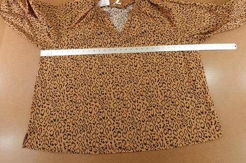 Maurices Womens Size 3X Brown Animal Print V Neck Long Sleeve Poplin Blouse NWT - Picture 6 of 10